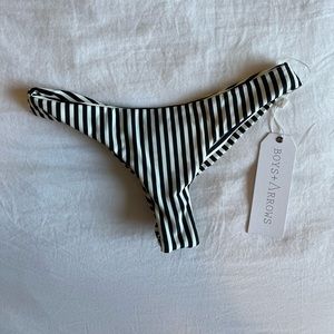 NWT Boys + Arrows "Clairee 1942" swim bottoms size S